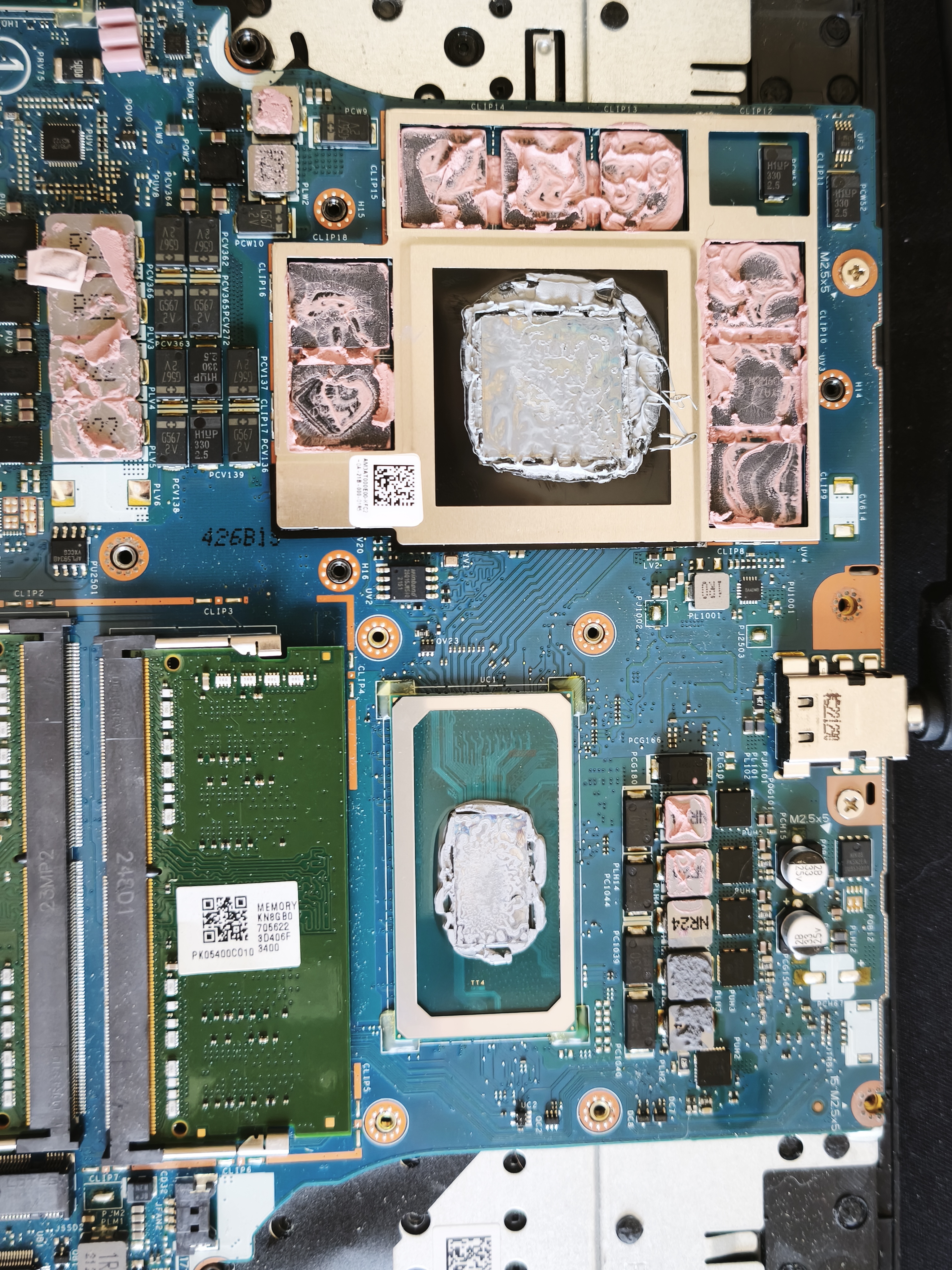 Entretien pc portable + pâte thermique seche